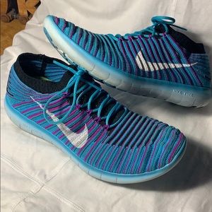 Nike free RN Motion Flyknit